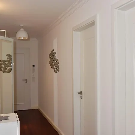 Logierhaus Friedrich -ferienwohnung Bernsteinglück - 1.reihe Apartment *