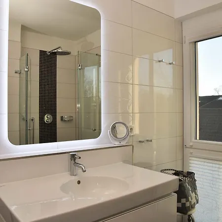 Logierhaus Friedrich -ferienwohnung Bernsteinglück - 1.reihe