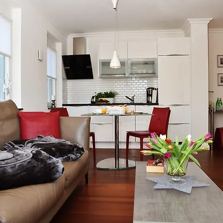 Logierhaus Friedrich -ferienwohnung Bernsteinglück - 1.reihe Apartment *