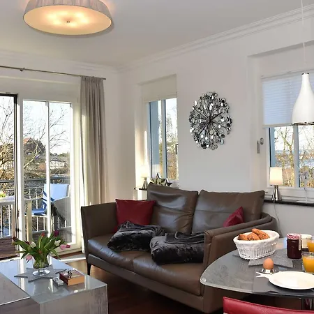 Logierhaus Friedrich -ferienwohnung Bernsteinglück - 1.reihe * Ostseeheilbad Zingst